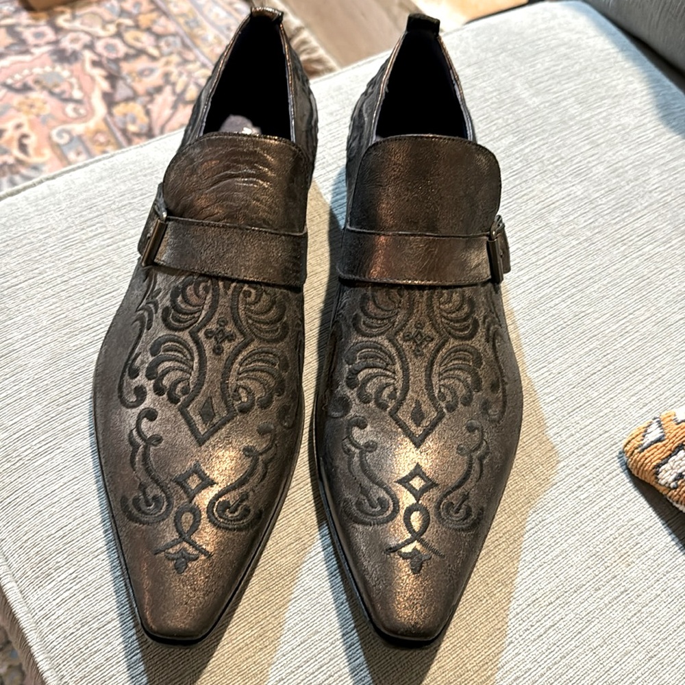 Mark Nason Rock Never Dies Metallic loafer slip on. Men’s size 10
